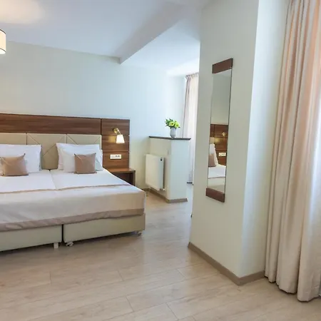 Sir Fundeni Tower Aparthotel 3*