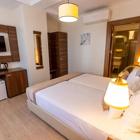Sir Fundeni Tower 3*
