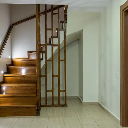 Hotel apartamentowy Sir Fundeni Tower 3*