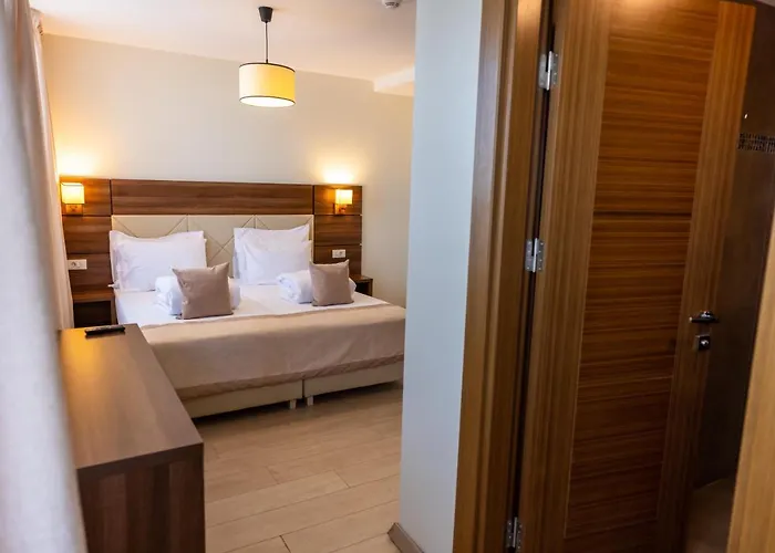 Hotel Sir Fundeni Dobroesti