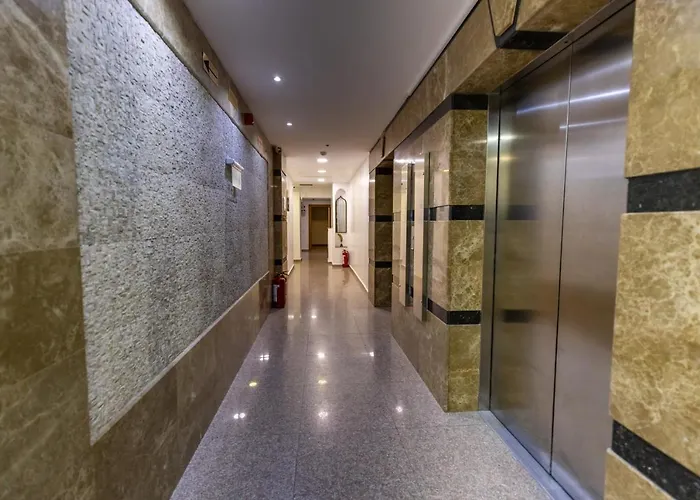 Sir Fundeni Hotel 3*