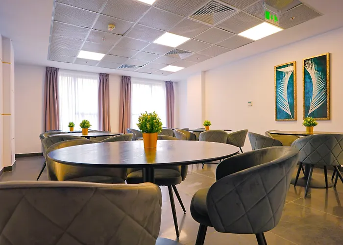 Sir Fundeni Hotel 3*