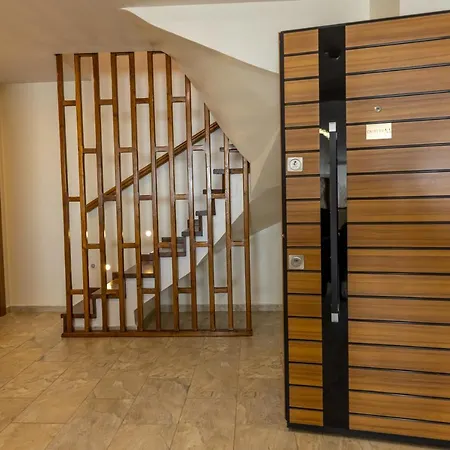 Sir Fundeni Tower 3* Bukarest