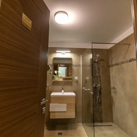 Lägenhetshotell Sir Fundeni Tower Bukarest