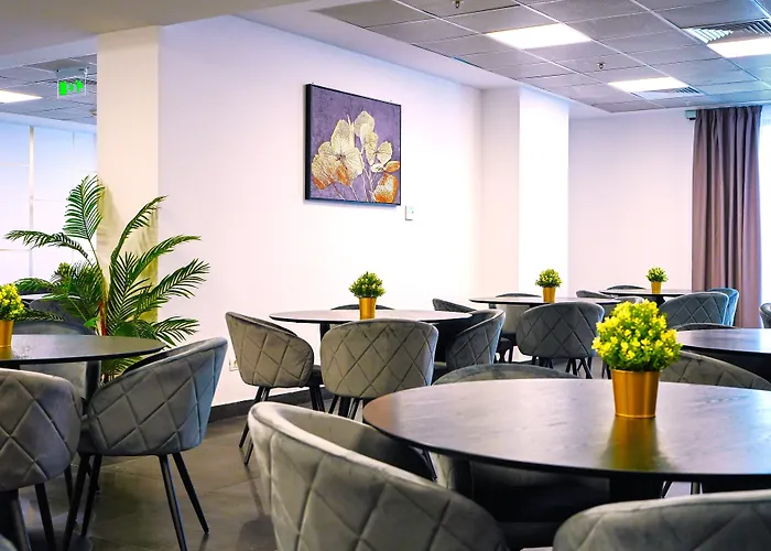 Sir Fundeni Ξενοδοχείο